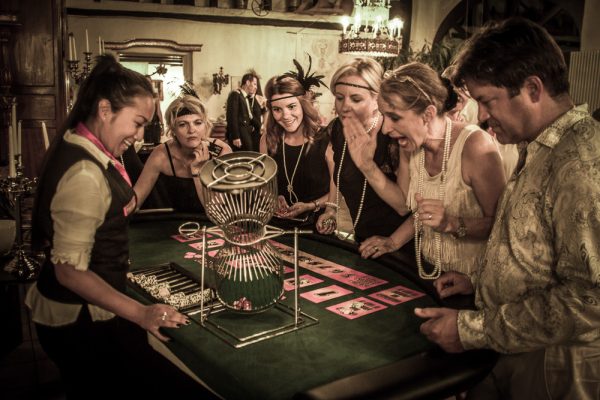 Chuck a Luck mit Gästen